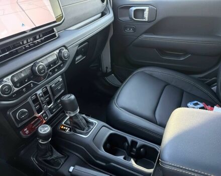 Сірий Джип Wrangler, об'ємом двигуна 6.4 л та пробігом 30 тис. км за 40000 $, фото 8 на Automoto.ua