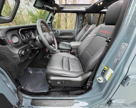 Сірий Джип Wrangler, об'ємом двигуна 3.6 л та пробігом 18 тис. км за 21000 $, фото 6 на Automoto.ua