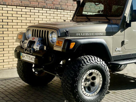 Джип Wrangler 2006 у Тернополі на Automoto.ua Сірий Джип Wrangler, об'ємом двигуна 4 л та пробігом 49 тис. км за 59800 $, фото 1 на Automoto.ua