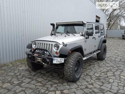 Джип Вранглер 2007 в Луцке на Automoto.ua Серый Джип Вранглер, объемом двигателя 2.8 л и пробегом 190 тыс. км за 24000 $, фото 1 на Automoto.ua
