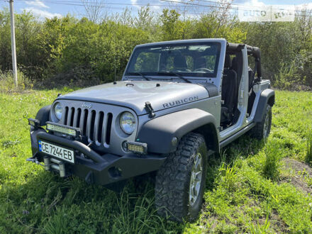 Джип Wrangler 2014 у Чернівцях на Automoto.ua Сірий Джип Wrangler, об'ємом двигуна 3.6 л та пробігом 130 тис. км за 32900 $, фото 1 на Automoto.ua