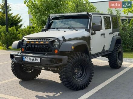 Сірий Джип Wrangler, об'ємом двигуна 3.6 л та пробігом 53 тис. км за 33000 $, фото 1 на Automoto.ua