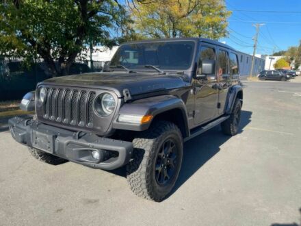 Джип Wrangler 2019 у Києві на Automoto.ua Сірий Джип Wrangler, об'ємом двигуна 3.6 л та пробігом 31 тис. км за 6800 $, фото 1 на Automoto.ua