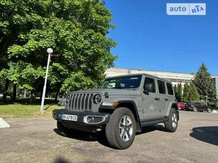 Джип Вранглер 2019 в Ровно на Automoto.ua Серый Джип Вранглер, объемом двигателя 2 л и пробегом 49 тыс. км за 41500 $, фото 1 на Automoto.ua