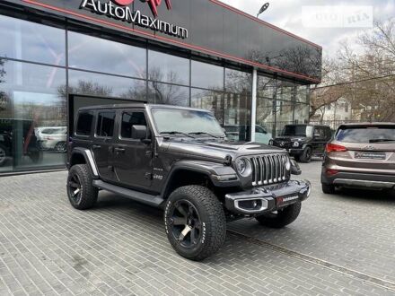 Джип Wrangler 2019 у Одесі на Automoto.ua Сірий Джип Wrangler, об'ємом двигуна 3.6 л та пробігом 50 тис. км за 46900 $, фото 1 на Automoto.ua