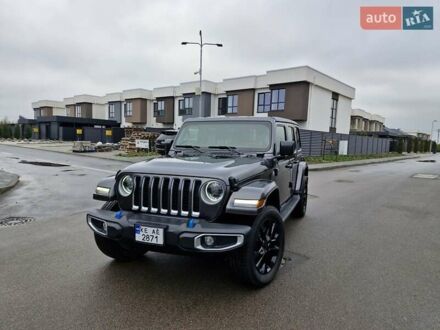 Джип Wrangler 2022 у Дніпро (Дніпропетровську) на Automoto.ua Сірий Джип Wrangler, об'ємом двигуна 2 л та пробігом 9 тис. км за 46900 $, фото 1 на Automoto.ua