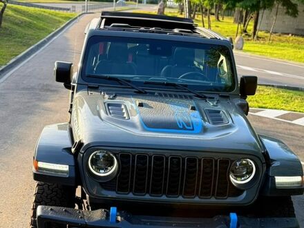 Джип Wrangler 2023 у Києві на Automoto.ua Сірий Джип Wrangler, об'ємом двигуна 2 л та пробігом 6 тис. км за 55700 $, фото 1 на Automoto.ua