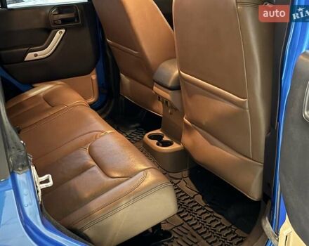 Синий Джип Вранглер, объемом двигателя 2.77 л и пробегом 163 тыс. км за 32960 $, фото 22 на Automoto.ua