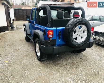 Джип Вранглер 2015 в Херсоне на Automoto.ua Синий Джип Вранглер, объемом двигателя 3.6 л и пробегом 160 тыс. км за 20000 $, фото 12 на Automoto.ua