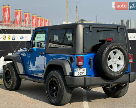 Джип Вранглер 2015 в Херсоне на Automoto.ua Синий Джип Вранглер, объемом двигателя 3.6 л и пробегом 160 тыс. км за 20000 $, фото 6 на Automoto.ua