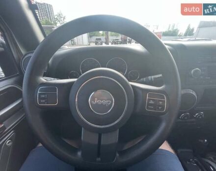 Синій Джип Wrangler, об'ємом двигуна 3.6 л та пробігом 130 тис. км за 22999 $, фото 21 на Automoto.ua