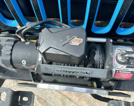 Джип Вранглер 2018 в Одессе на Automoto.ua Синий Джип Вранглер, объемом двигателя 3.61 л и пробегом 80 тыс. км за 45000 $, фото 14 на Automoto.ua