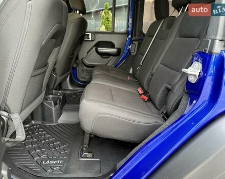 Синий Джип Вранглер, объемом двигателя 2 л и пробегом 45 тыс. км за 33500 $, фото 16 на Automoto.ua