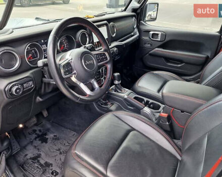 Джип Вранглер 2020 в Киеве на Automoto.ua Синий Джип Вранглер, объемом двигателя 3 л и пробегом 56 тыс. км за 37000 $, фото 18 на Automoto.ua