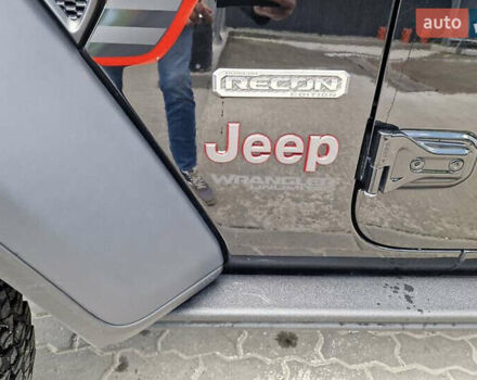 Джип Вранглер 2020 в Киеве на Automoto.ua Синий Джип Вранглер, объемом двигателя 3 л и пробегом 56 тыс. км за 37000 $, фото 13 на Automoto.ua