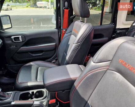 Джип Вранглер 2020 в Киеве на Automoto.ua Синий Джип Вранглер, объемом двигателя 3 л и пробегом 56 тыс. км за 37000 $, фото 22 на Automoto.ua