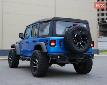 Синий Джип Вранглер, объемом двигателя 2 л и пробегом 30 тыс. км за 32000 $, фото 3 на Automoto.ua