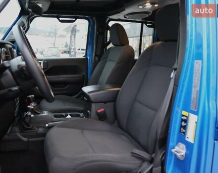 Синий Джип Вранглер, объемом двигателя 2 л и пробегом 30 тыс. км за 32000 $, фото 14 на Automoto.ua