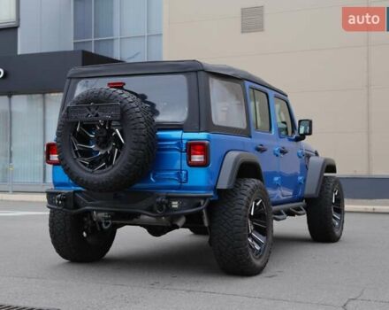 Синий Джип Вранглер, объемом двигателя 2 л и пробегом 30 тыс. км за 32000 $, фото 5 на Automoto.ua
