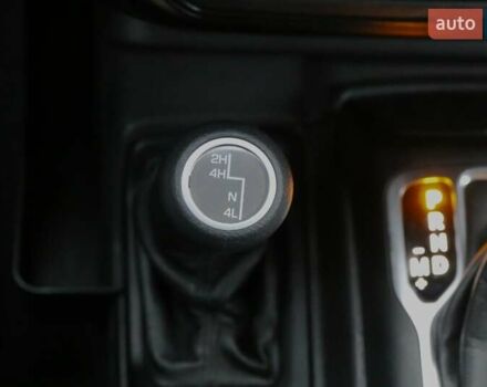 Синий Джип Вранглер, объемом двигателя 2 л и пробегом 30 тыс. км за 32000 $, фото 22 на Automoto.ua