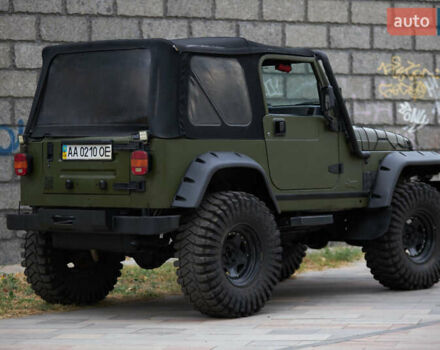 Зелений Джип Wrangler, об'ємом двигуна 4 л та пробігом 177 тис. км за 15900 $, фото 7 на Automoto.ua