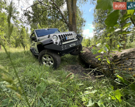 Зелений Джип Wrangler, об'ємом двигуна 3.8 л та пробігом 90 тис. км за 29000 $, фото 48 на Automoto.ua