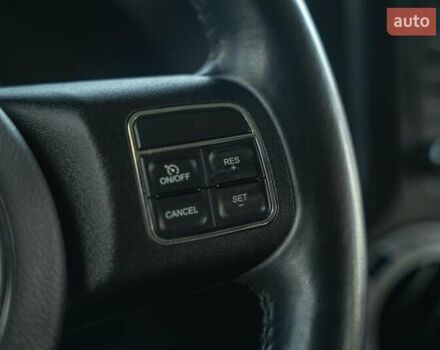 Зелений Джип Wrangler, об'ємом двигуна 2.78 л та пробігом 135 тис. км за 26900 $, фото 33 на Automoto.ua