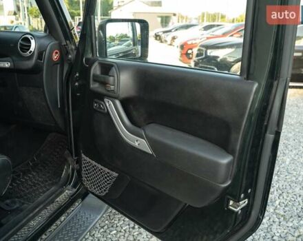 Зелений Джип Wrangler, об'ємом двигуна 2.78 л та пробігом 135 тис. км за 26900 $, фото 46 на Automoto.ua