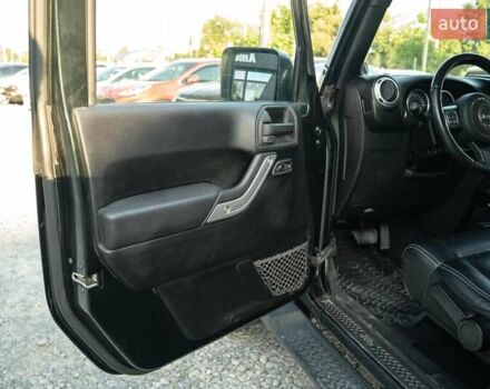 Зелений Джип Wrangler, об'ємом двигуна 2.78 л та пробігом 135 тис. км за 26900 $, фото 45 на Automoto.ua