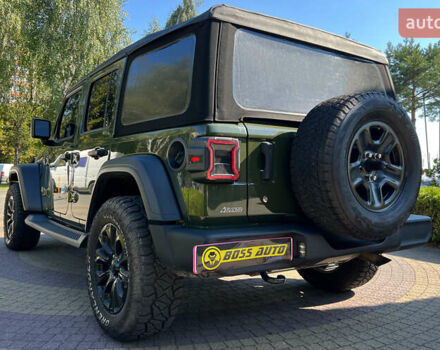 Зелений Джип Wrangler, об'ємом двигуна 2 л та пробігом 104 тис. км за 28850 $, фото 4 на Automoto.ua