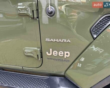 Зелений Джип Wrangler, об'ємом двигуна 3.6 л та пробігом 57 тис. км за 48900 $, фото 4 на Automoto.ua