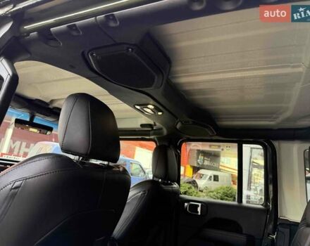 Зелений Джип Wrangler, об'ємом двигуна 3.6 л та пробігом 57 тис. км за 48900 $, фото 30 на Automoto.ua