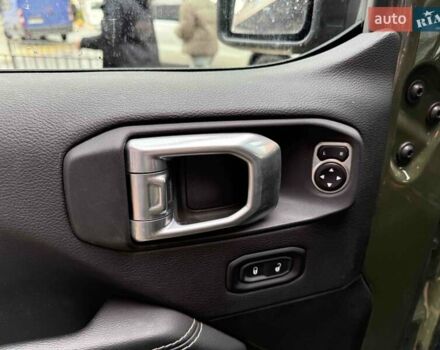 Зелений Джип Wrangler, об'ємом двигуна 3.6 л та пробігом 57 тис. км за 48900 $, фото 12 на Automoto.ua