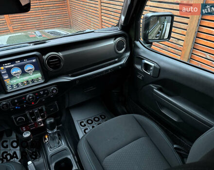 Зеленый Джип Вранглер, объемом двигателя 2 л и пробегом 31 тыс. км за 45000 $, фото 42 на Automoto.ua