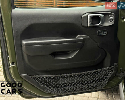 Зеленый Джип Вранглер, объемом двигателя 2 л и пробегом 31 тыс. км за 45000 $, фото 22 на Automoto.ua