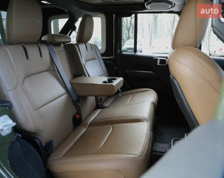 Зеленый Джип Вранглер, объемом двигателя 2 л и пробегом 26 тыс. км за 52500 $, фото 8 на Automoto.ua