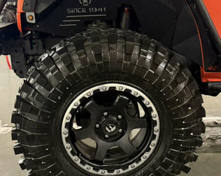 Оранжевый Джип Вранглер, объемом двигателя 3.6 л и пробегом 165 тыс. км за 26900 $, фото 6 на Automoto.ua