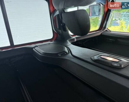 Джип Wrangler 2018 у Івано-Франківську на Automoto.ua Помаранчевий Джип Wrangler, об'ємом двигуна 3.6 л та пробігом 124 тис. км за 26500 $, фото 5 на Automoto.ua