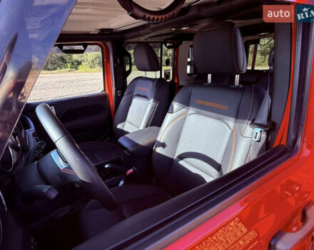 Помаранчевий Джип Wrangler, об'ємом двигуна 3.6 л та пробігом 96 тис. км за 58700 $, фото 13 на Automoto.ua