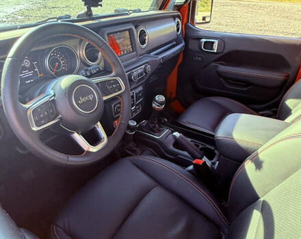 Помаранчевий Джип Wrangler, об'ємом двигуна 3.6 л та пробігом 96 тис. км за 58700 $, фото 12 на Automoto.ua