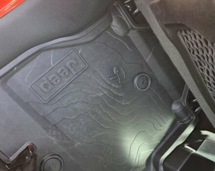 Джип Вранглер 2019 в Одессе на Automoto.ua Оранжевый Джип Вранглер, объемом двигателя 2 л и пробегом 69 тыс. км за 40000 $, фото 24 на Automoto.ua