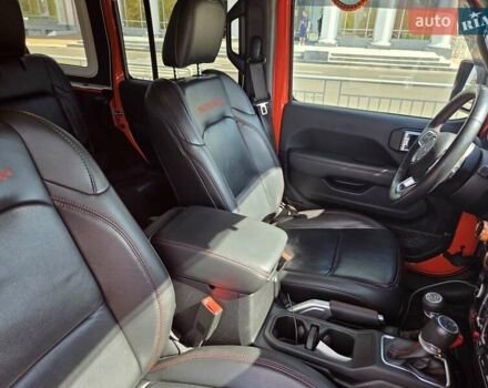 Джип Вранглер 2019 в Одессе на Automoto.ua Оранжевый Джип Вранглер, объемом двигателя 2 л и пробегом 69 тыс. км за 40000 $, фото 29 на Automoto.ua