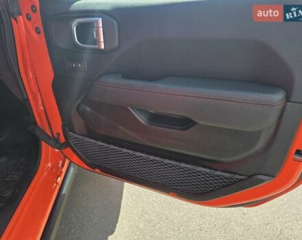 Джип Вранглер 2019 в Одессе на Automoto.ua Оранжевый Джип Вранглер, объемом двигателя 2 л и пробегом 69 тыс. км за 40000 $, фото 30 на Automoto.ua