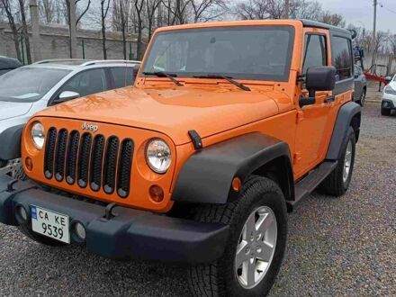 Джип Wrangler 2012 у Черкасах на Automoto.ua Помаранчевий Джип Wrangler, об'ємом двигуна 3.6 л та пробігом 169 тис. км за 20500 $, фото 1 на Automoto.ua