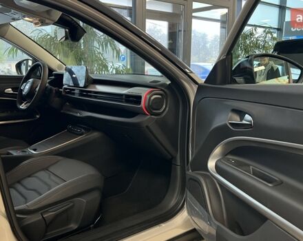 купить новое авто Джип Avenger 2025 года от официального дилера Автоцентр AUTO.RIA Джип фото