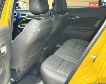 Желтый Джип Avenger, объемом двигателя 1.2 л и пробегом 9 тыс. км за 25400 $, фото 30 на Automoto.ua