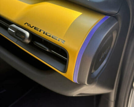 Сірий Джип Avenger, об'ємом двигуна 0 л та пробігом 25 тис. км за 25500 $, фото 33 на Automoto.ua