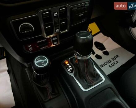 Белый Джип Gladiator, объемом двигателя 3.6 л и пробегом 63 тыс. км за 58000 $, фото 17 на Automoto.ua