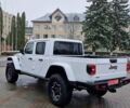 Белый Джип Gladiator, объемом двигателя 3.6 л и пробегом 85 тыс. км за 56000 $, фото 5 на Automoto.ua