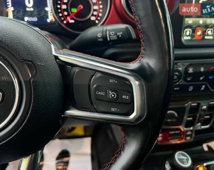 Белый Джип Gladiator, объемом двигателя 3.6 л и пробегом 63 тыс. км за 58000 $, фото 14 на Automoto.ua